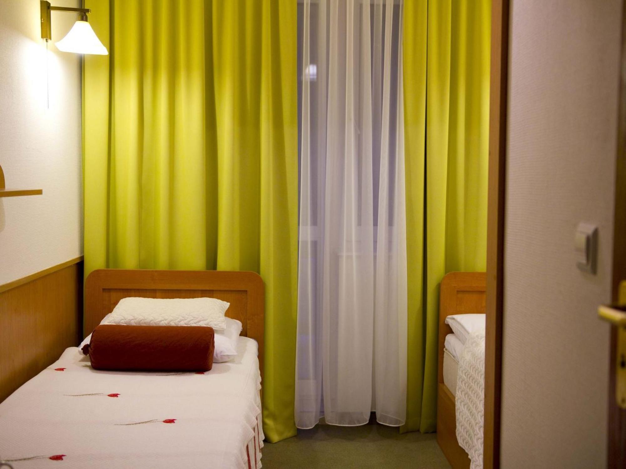 Dom Wczasowy Sokolica Krynica-Zdrój Quarto foto